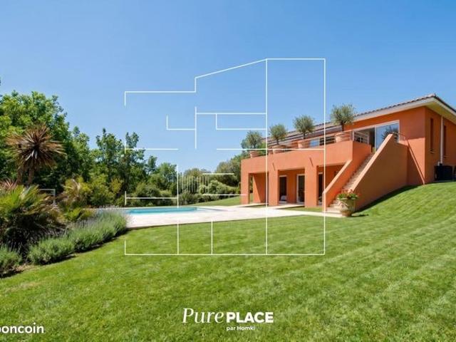 Maison 6 pièces 180 m²
