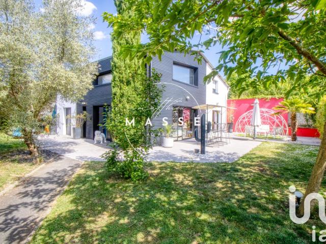 Maison 6 pièces 180 m²