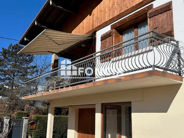 Maison 6 pièces 180 m²