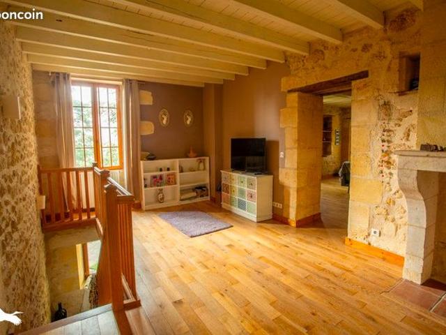 Maison 6 pièces 180 m²
