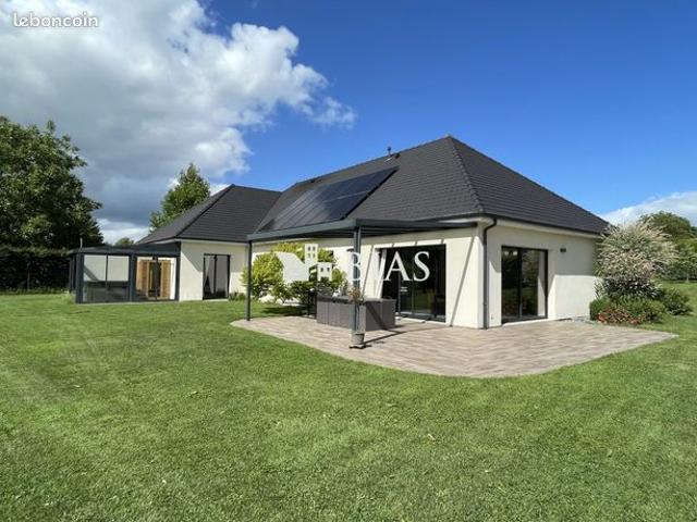 Maison 6 pièces 180 m²