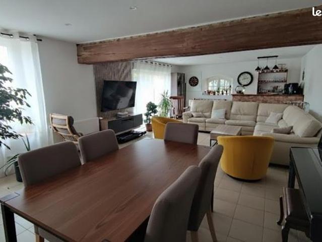 Maison 6 pièces 180 m²