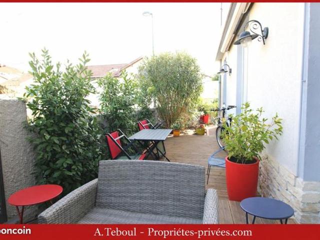 Maison 6 pièces 180 m²