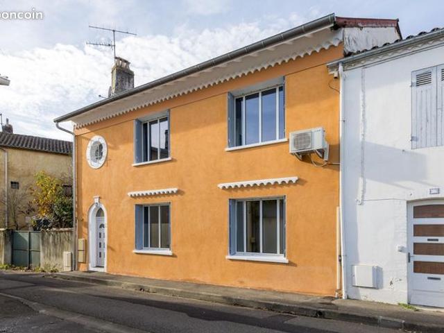 Maison 6 pièces 180 m²