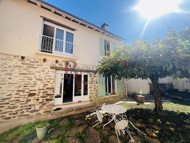 Maison 6 pièces 180 m²