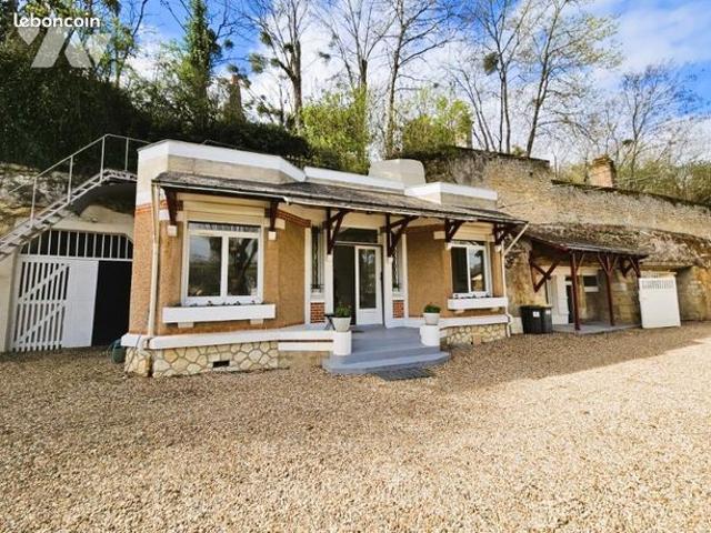 Maison 6 pièces 180 m²