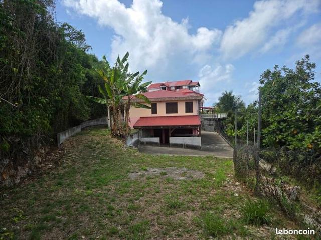 Maison 6 pièces 180 m²
