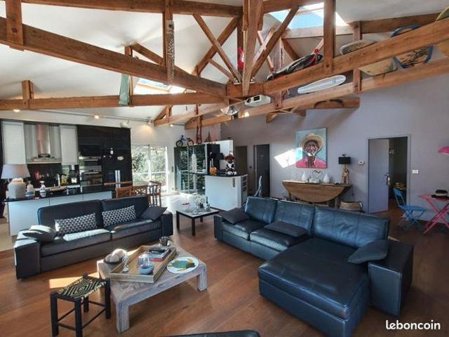 Maison 6 pièces 180 m²
