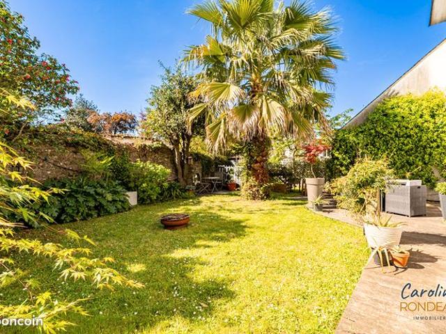 Maison 6 pièces 180 m²