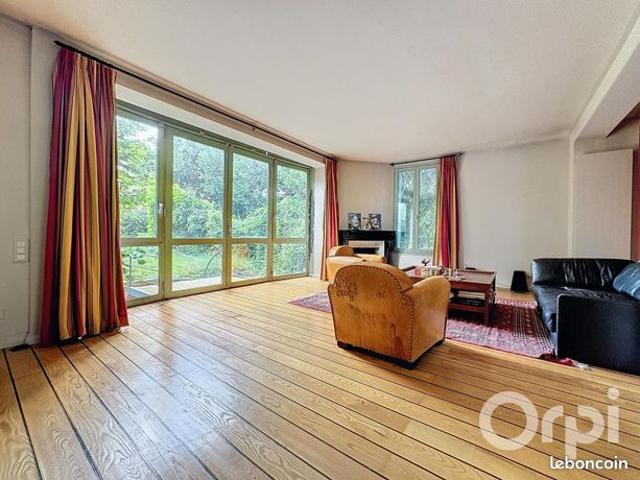 Maison 6 pièces 180 m²