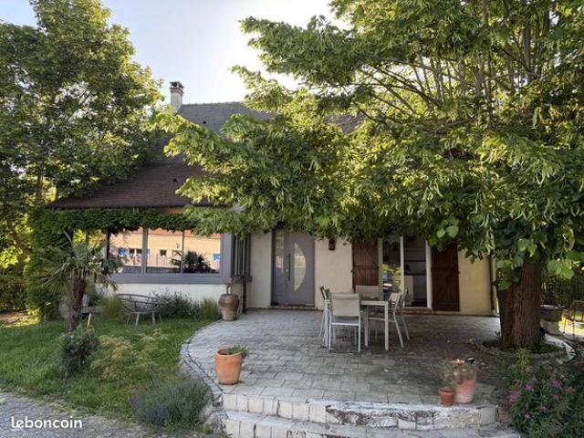 Maison 6 pièces 180 m²