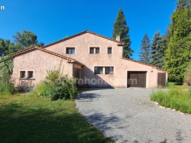 Maison 6 pièces 180 m²