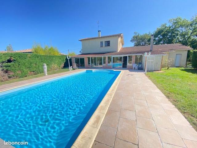 Maison 6 pièces 180 m²