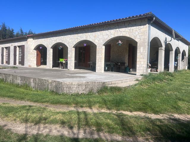 Maison 6 pièces 180 m²