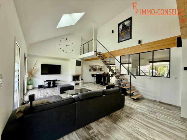 Maison 6 pièces 180 m²