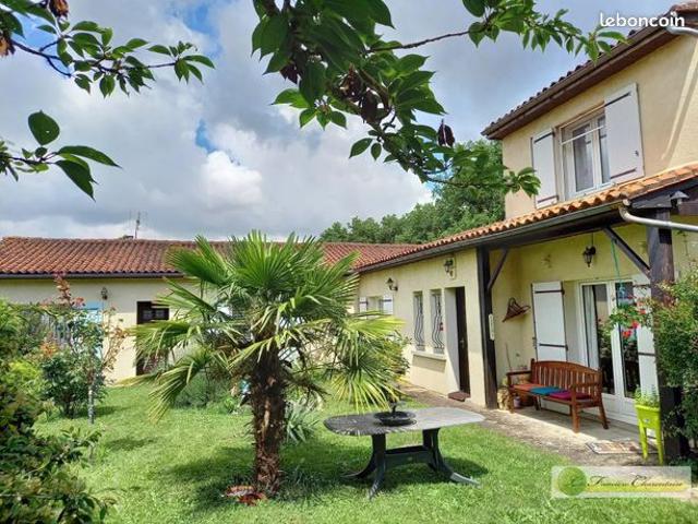 Maison 6 pièces 180 m²