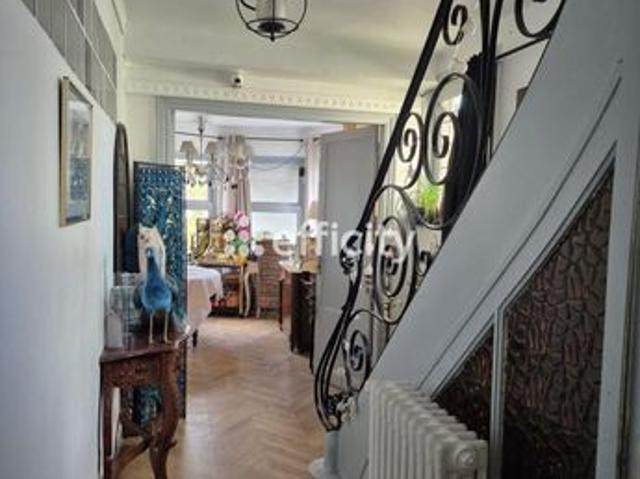 Maison 6 pièces 180 m²