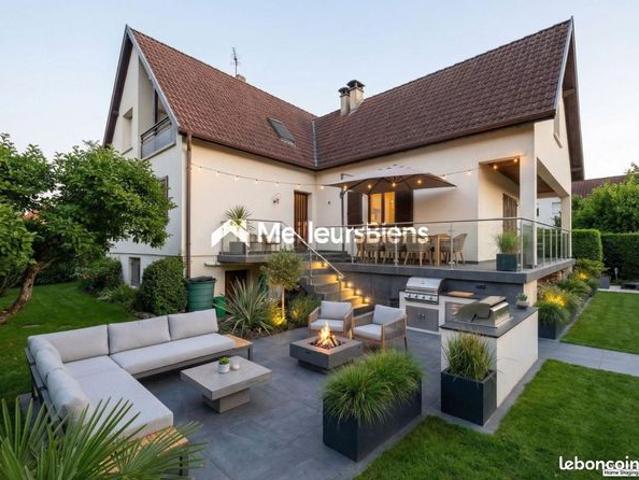 Maison 6 pièces 180 m²
