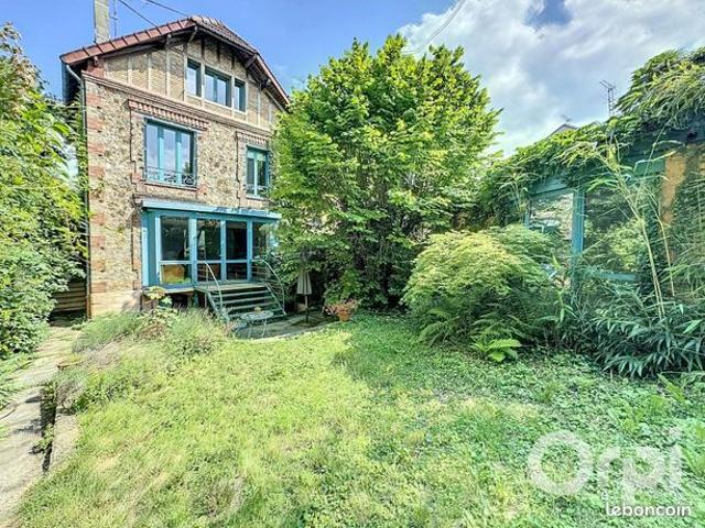 Maison 6 pièces 180 m²