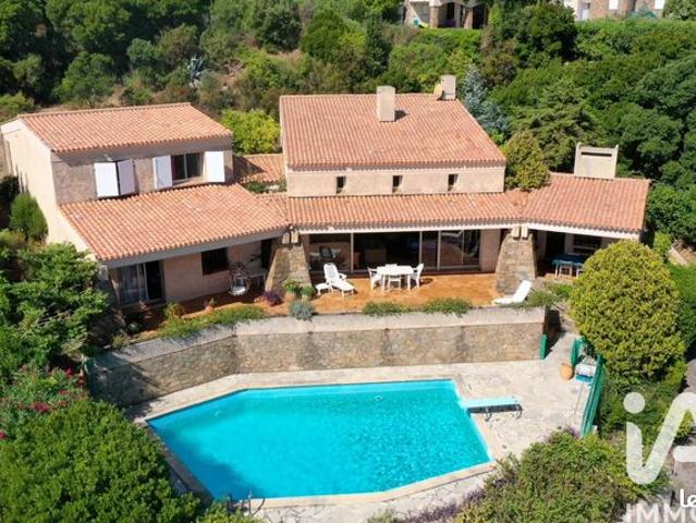 Maison 6 pièces 180 m²