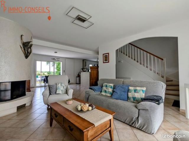 Maison 6 pièces 180 m²
