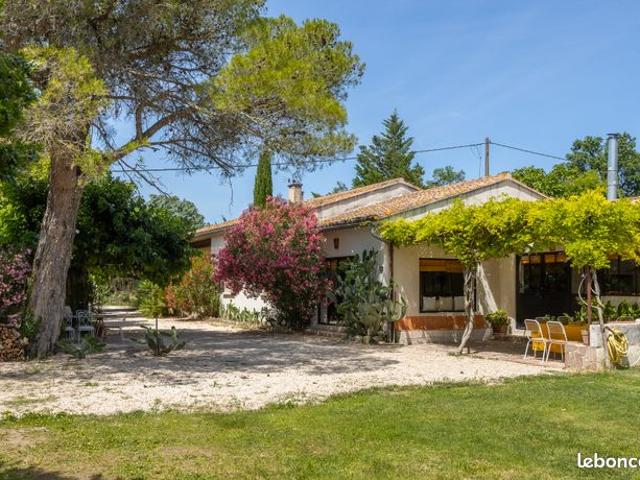 Maison 6 pièces 180 m²