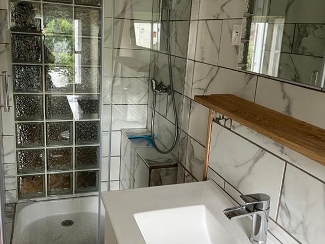 Maison 6 pièces, 180 m² à louer à Saint Savinien 17350