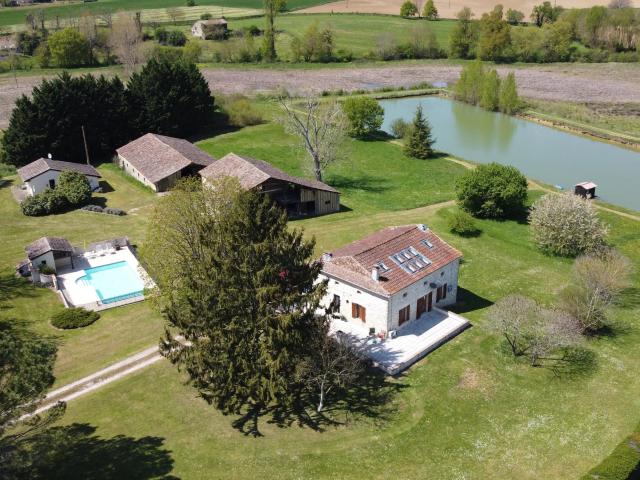 Maison 6 pièces 181 m²