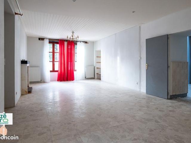 Maison 6 pièces 181 m²