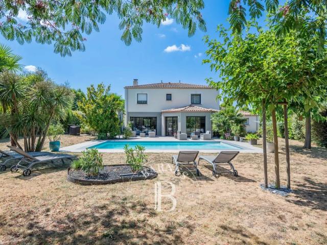 Maison 6 pièces 181 m²