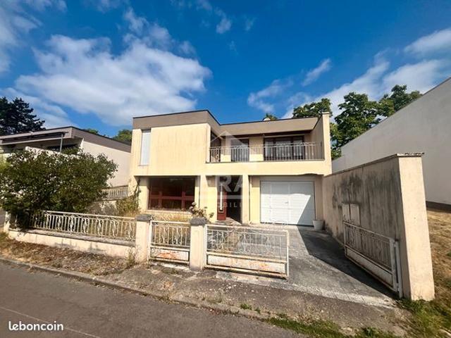 Maison 6 pièces 181 m²
