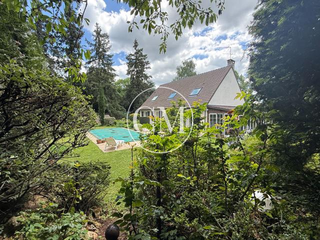 Maison 6 pièces 181 m²