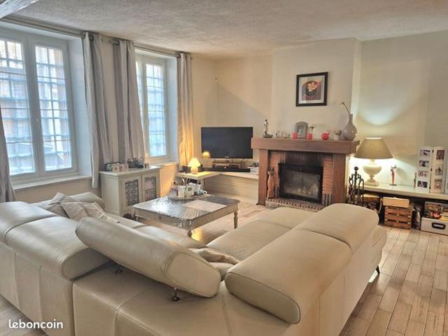 Maison 6 pièces 181 m²