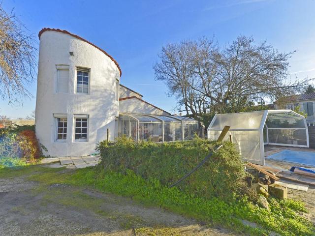 Maison 6 pièces 181 m²