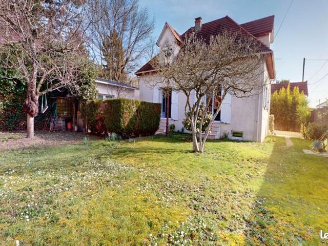 Maison 6 pièces 181 m²