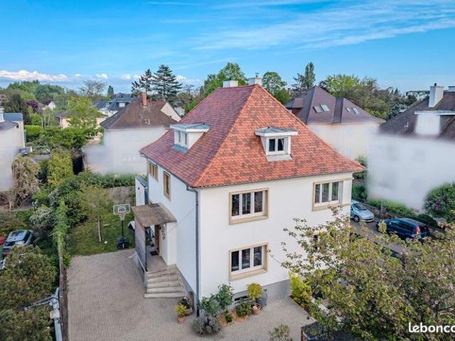 Maison 6 pièces 181 m²