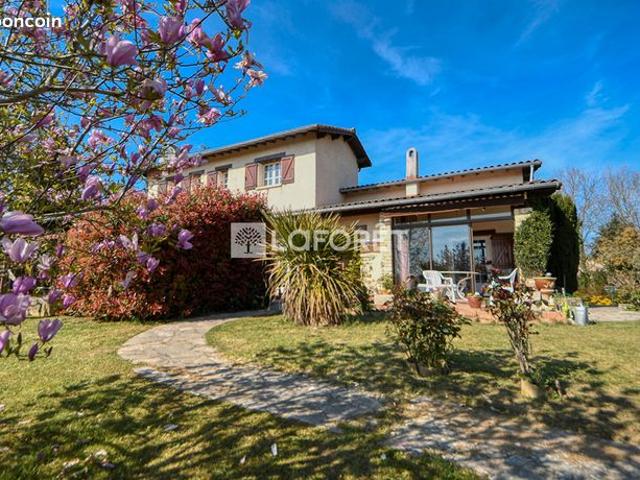 Maison 6 pièces 181 m²
