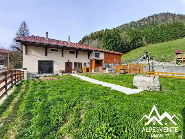 Maison 6 pièces 181 m²