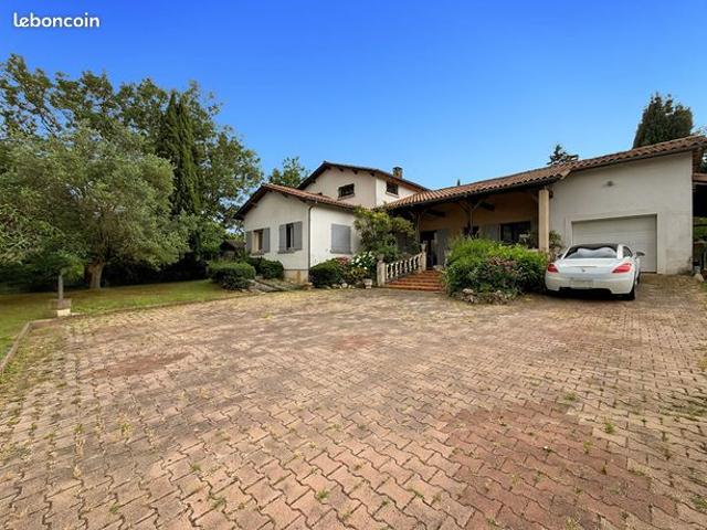 Maison 6 pièces 181 m²
