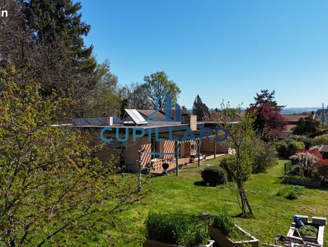 Maison 6 pièces 182 m²