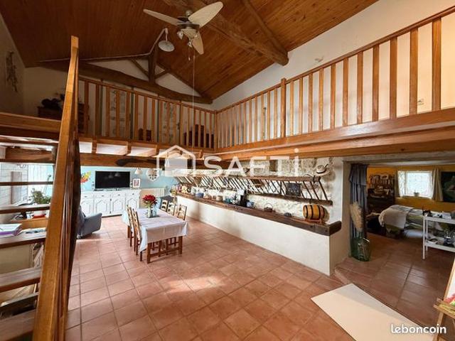 Maison 6 pièces 182 m²