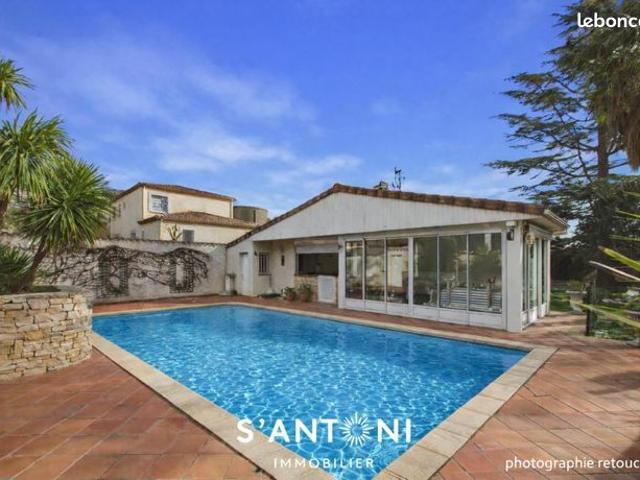 Maison 6 pièces 182 m²