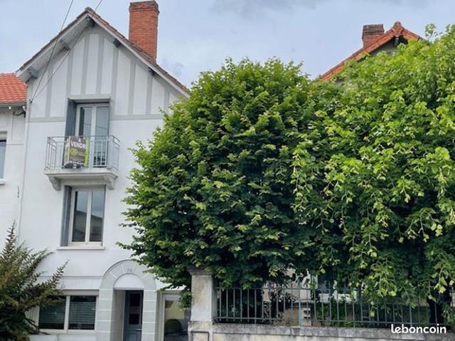 Maison 6 pièces 182 m²