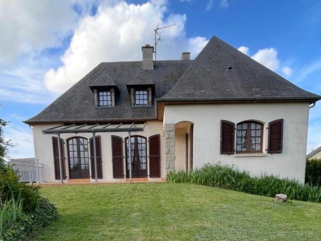 Maison 6 pièces 182 m²