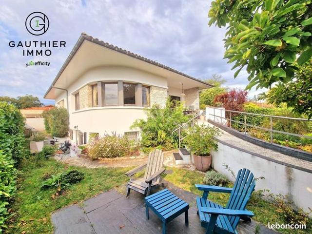 Maison 6 pièces 182 m²