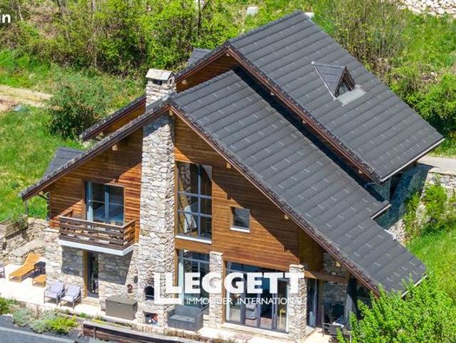Maison 6 pièces 182 m²