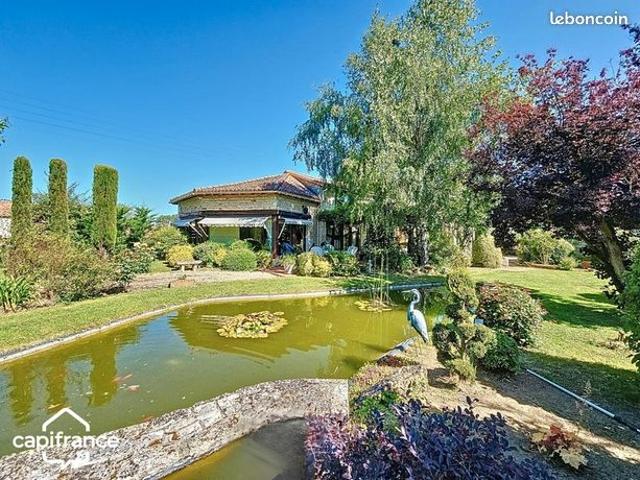 Maison 6 pièces 182 m²