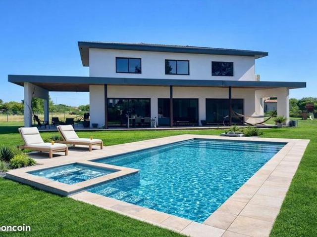 Maison 6 pièces 182 m²