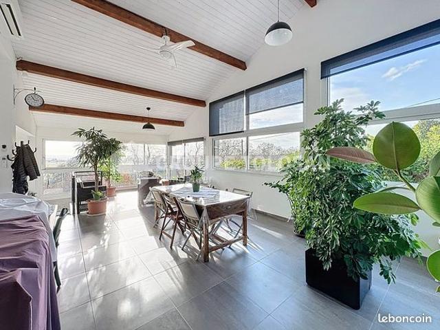 Maison 6 pièces 182 m²
