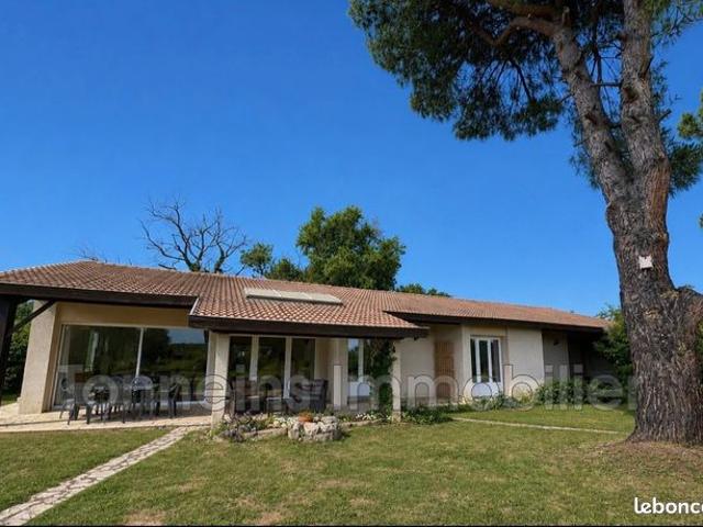 Maison 6 pièces 182 m²